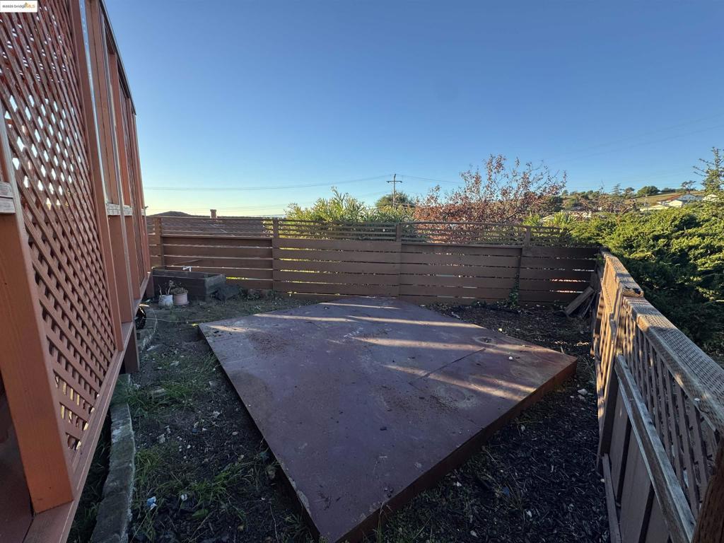 CHABOT PARK - Residential