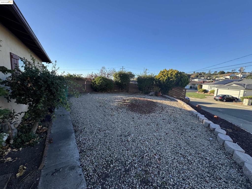 CHABOT PARK - Residential