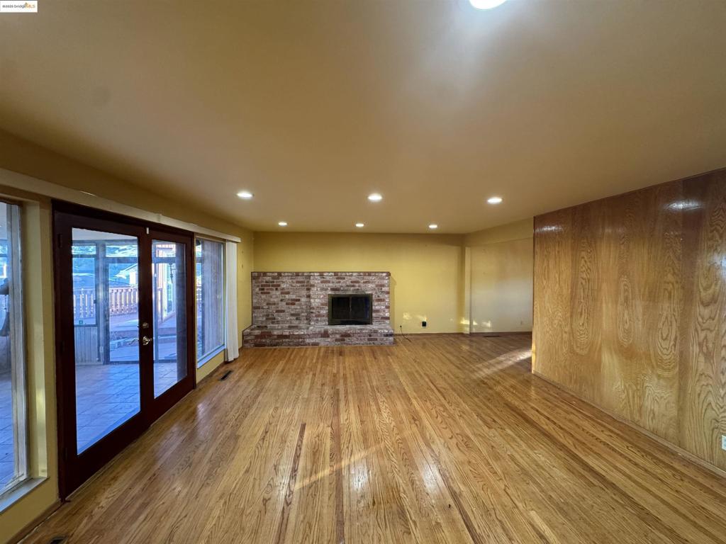 CHABOT PARK - Residential