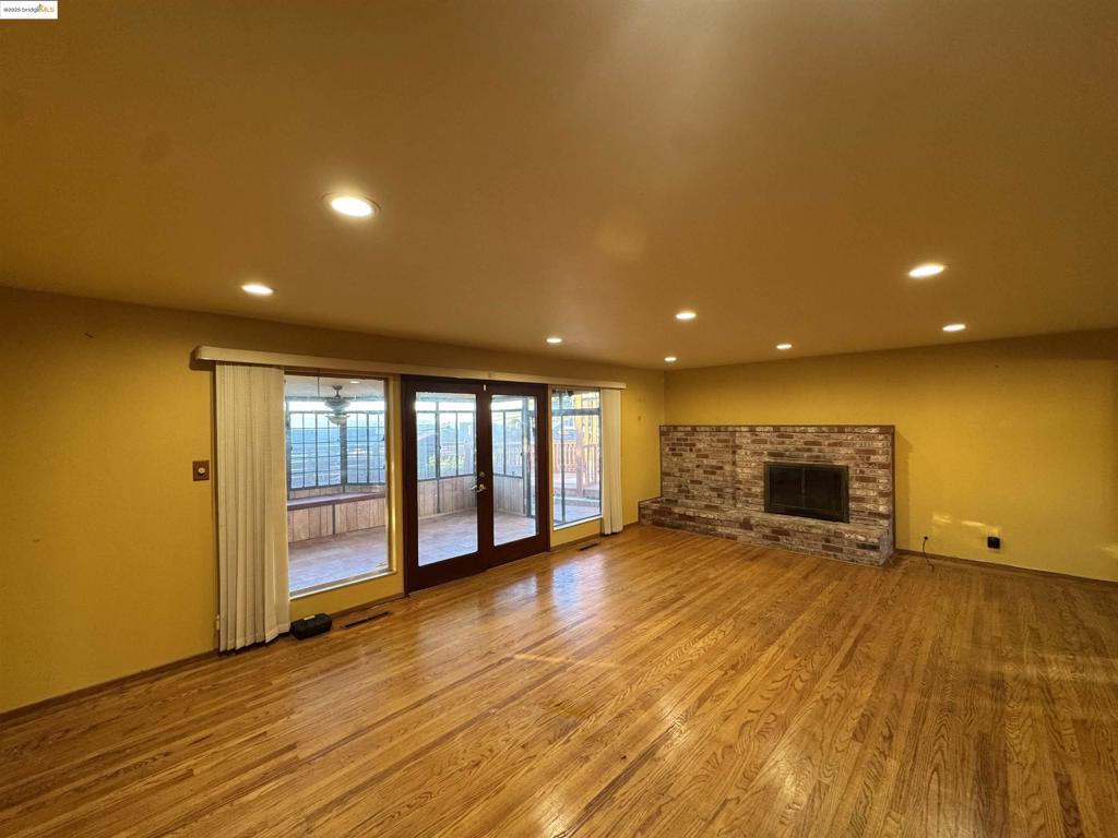 CHABOT PARK - Residential