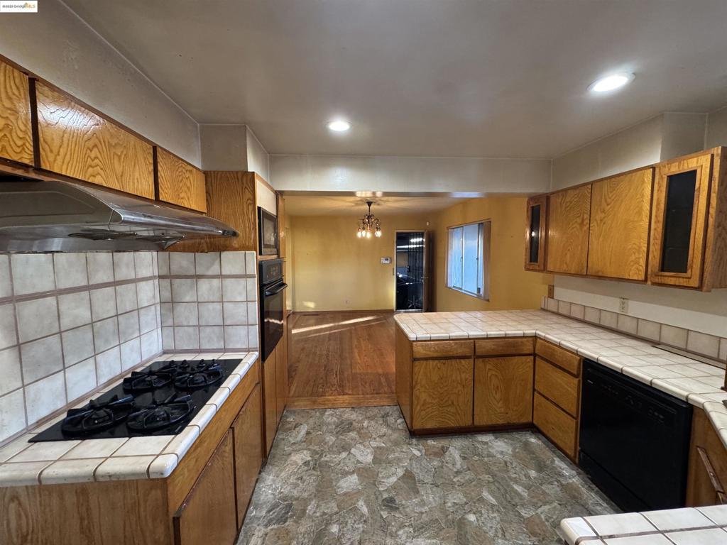 CHABOT PARK - Residential