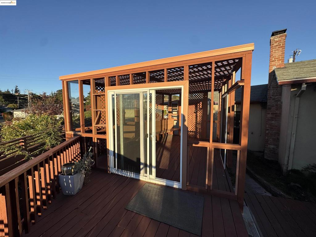 CHABOT PARK - Residential