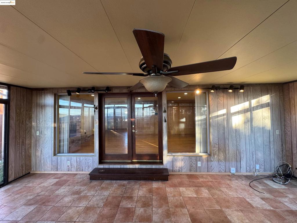 CHABOT PARK - Residential