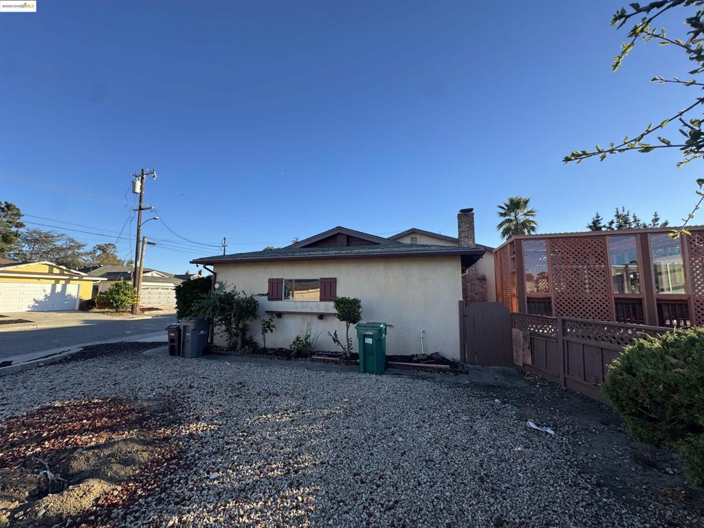 CHABOT PARK - Residential