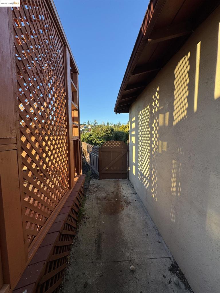 CHABOT PARK - Residential