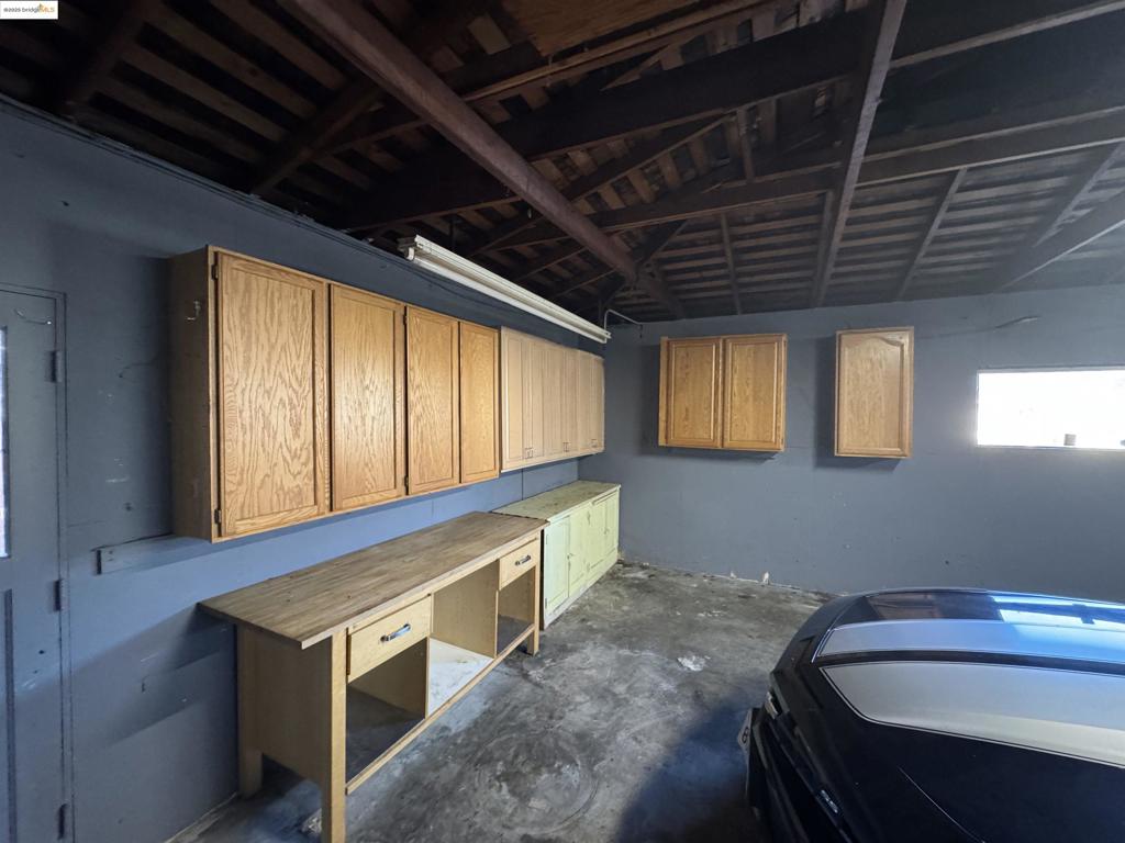 CHABOT PARK - Residential