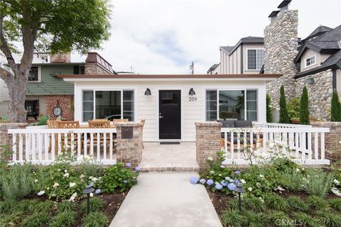 209 Opal Newport Beach CA 92662