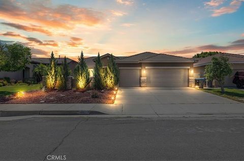 Photo of 29740 Morning Breeze DR, Menifee, CA 92584 (MLS # IV26139112)