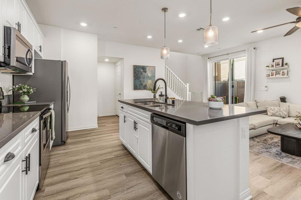 1374 Palo Verde