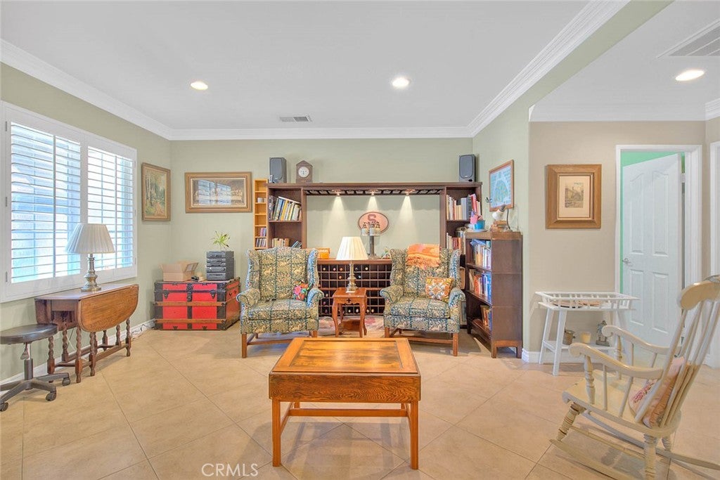 1855 N Ambrosia Avenue, Upland CA 91784