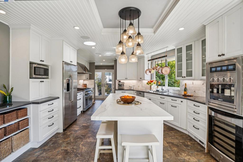 BURTON VALLEY - Residential