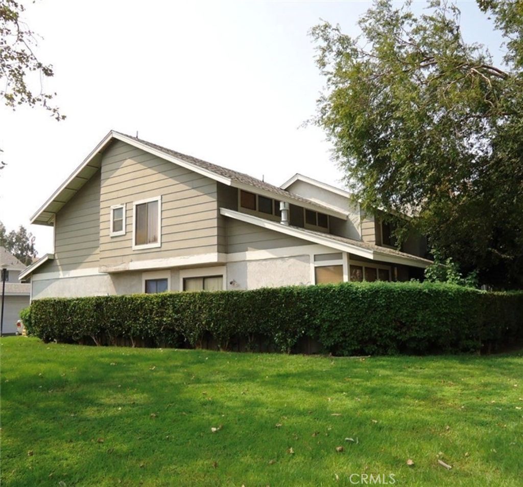 Photo of 1380 W 48th St, San Bernardino, CA 92407 (MLS # RS26034469)