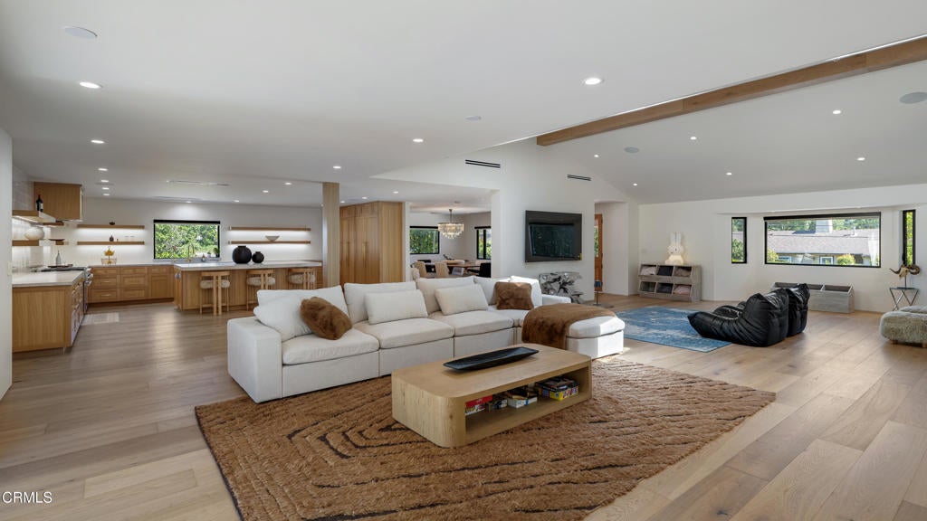2137 Lyans Drive