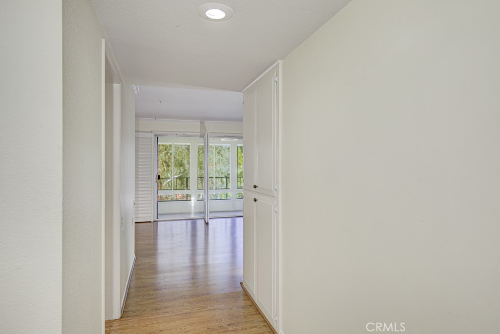 658 Avenida Sevilla O