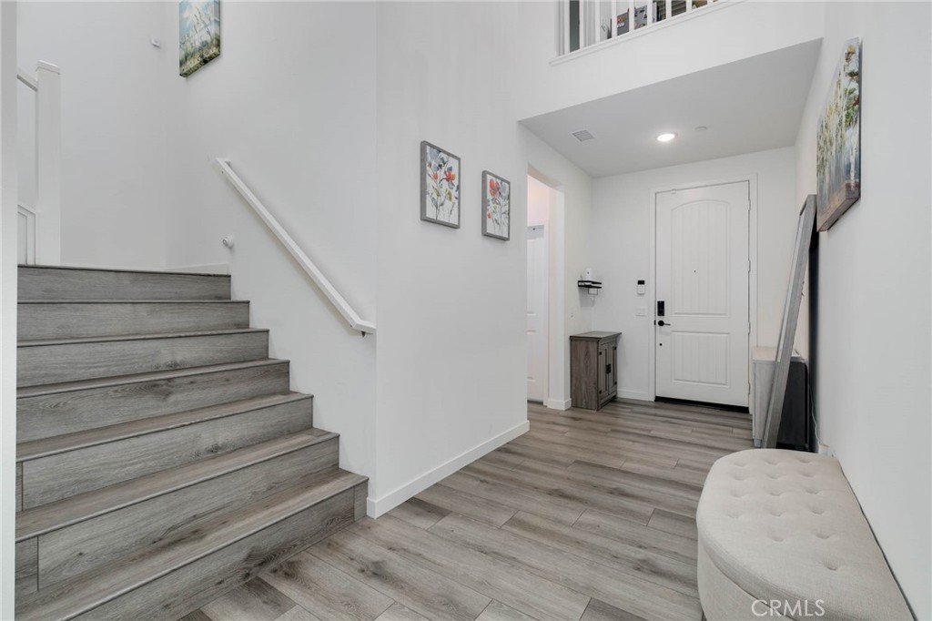 2635 E Harper