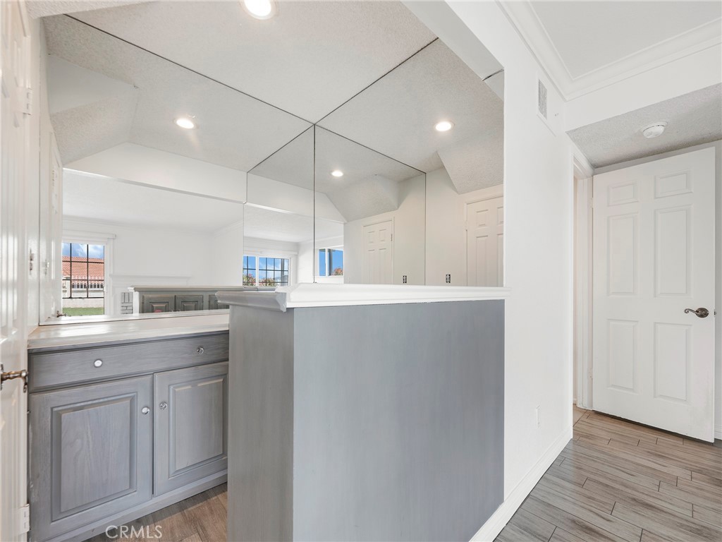 Reyes Adobe (886) - Residential Lease