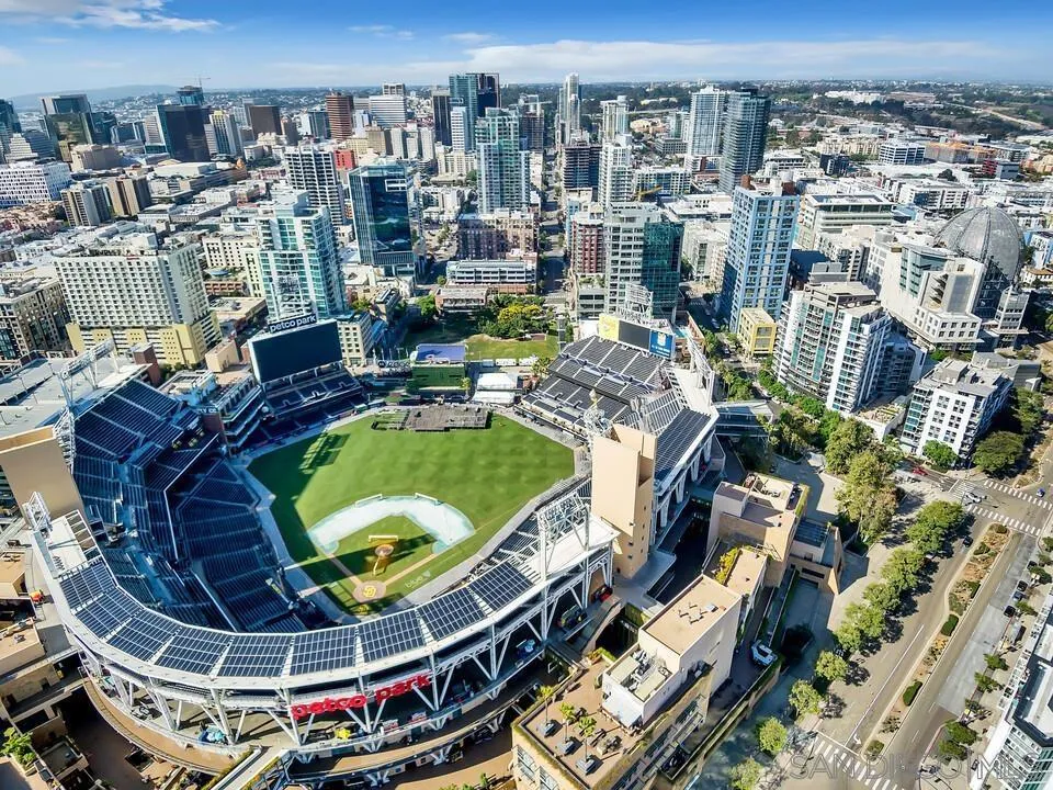 San Diego, California 92101, United States, ,1 BathroomBathrooms,Residential,Active,137241