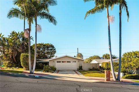 Photo of 337 Vista Baya, Costa Mesa, CA 92627 (MLS # PW25273805)