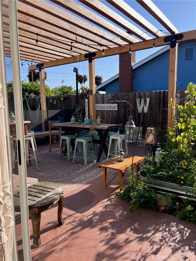 Mesa Del Mar (MDMA) - Residential Lease