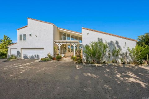 3016 Alta Vista Dr Fallbrook CA 92028