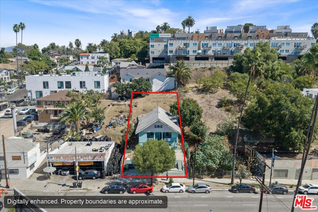 1283 W Sunset Boulevard