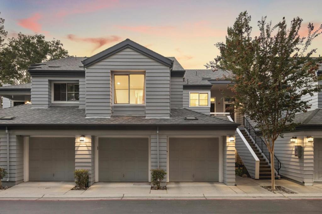 1651 Parkview Green Circle