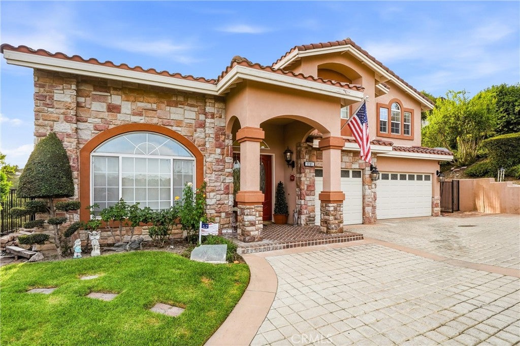 1781 Via Ladera