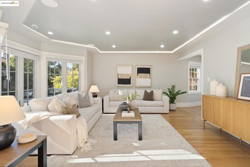 CROCKER HGHLANDS - Residential