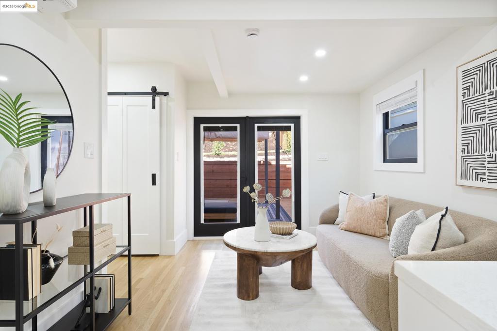 CROCKER HGHLANDS - Residential