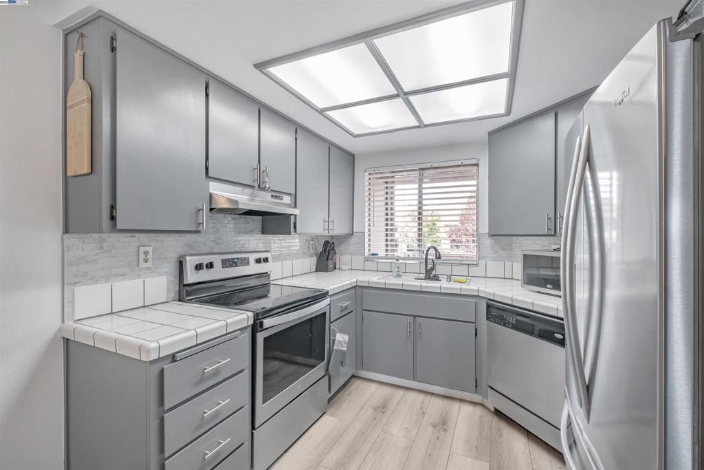 Not Listed - Residential