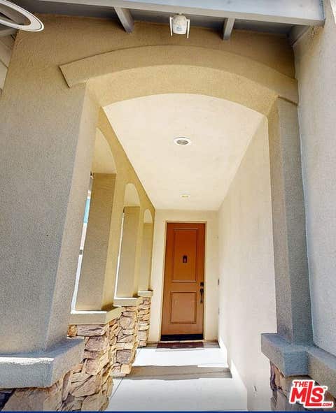 Tiny photo for 199 Rosewood Street, Fillmore, CA 93015 (MLS # 26869319)