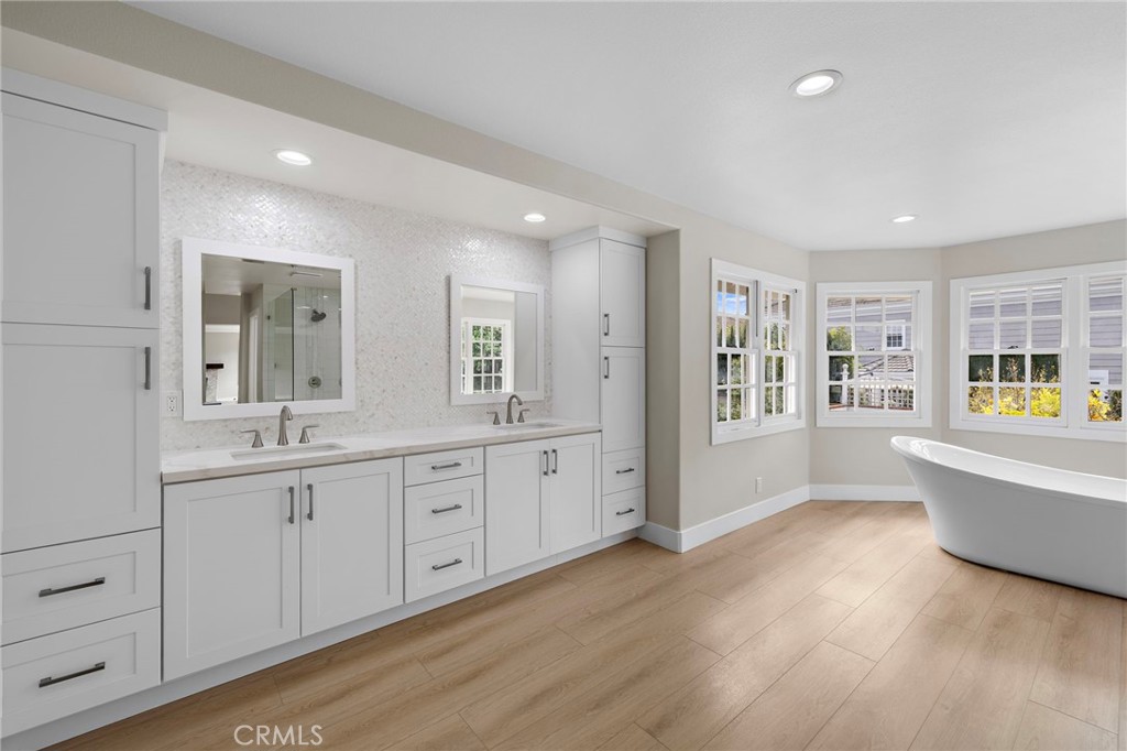 Belcourt Custom (BLCS) - Residential Lease