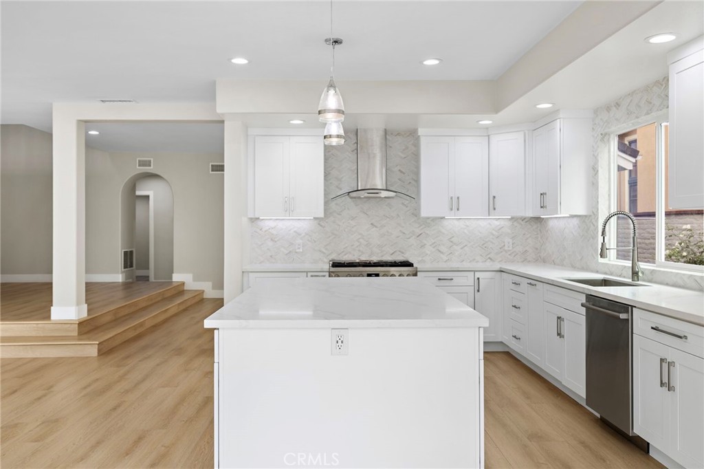Belcourt Custom (BLCS) - Residential Lease