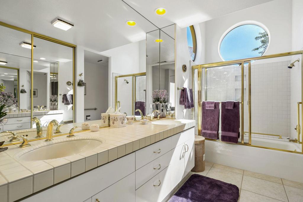 Desert Horizons C.C. - Residential Lease