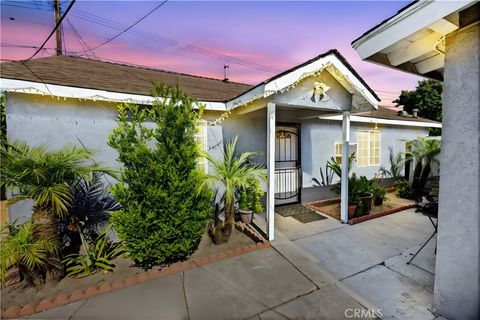 Photo of 6362 Darlington Avenue, Buena Park, CA 90621 (MLS # PW25136668)