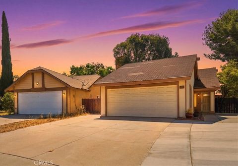 Photo of 12348 Hythe ST, Moreno Valley, CA 92557 (MLS # CV26147817)