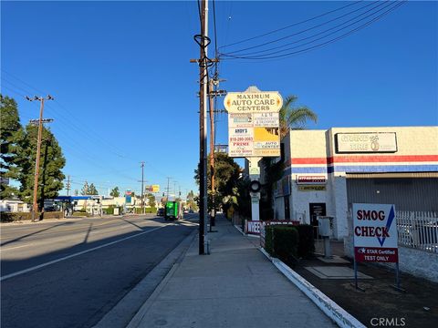 Photo of 20138 Roscoe Blvd, Winnetka, CA 91306 (MLS # SR25242621)