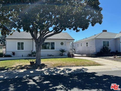 Photo of 6700 W 85th Place, Los Angeles, CA 90045 (MLS # 26663903)
