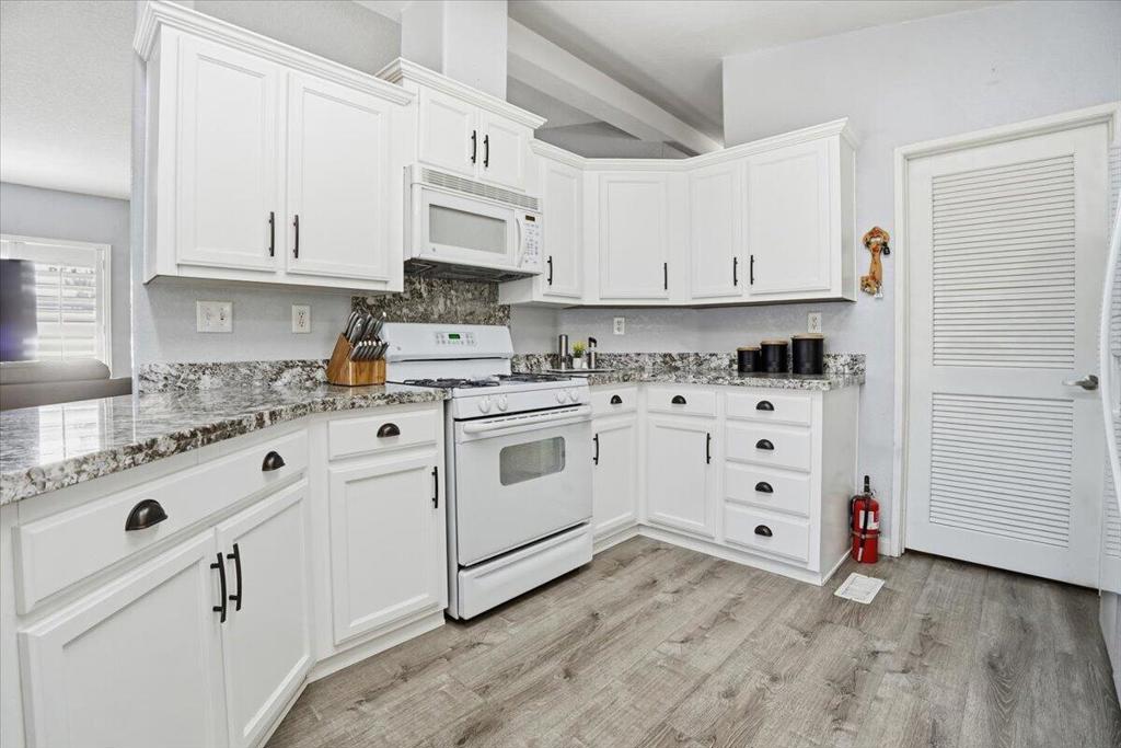 Suncrest Country Clb - Manufactured In Park