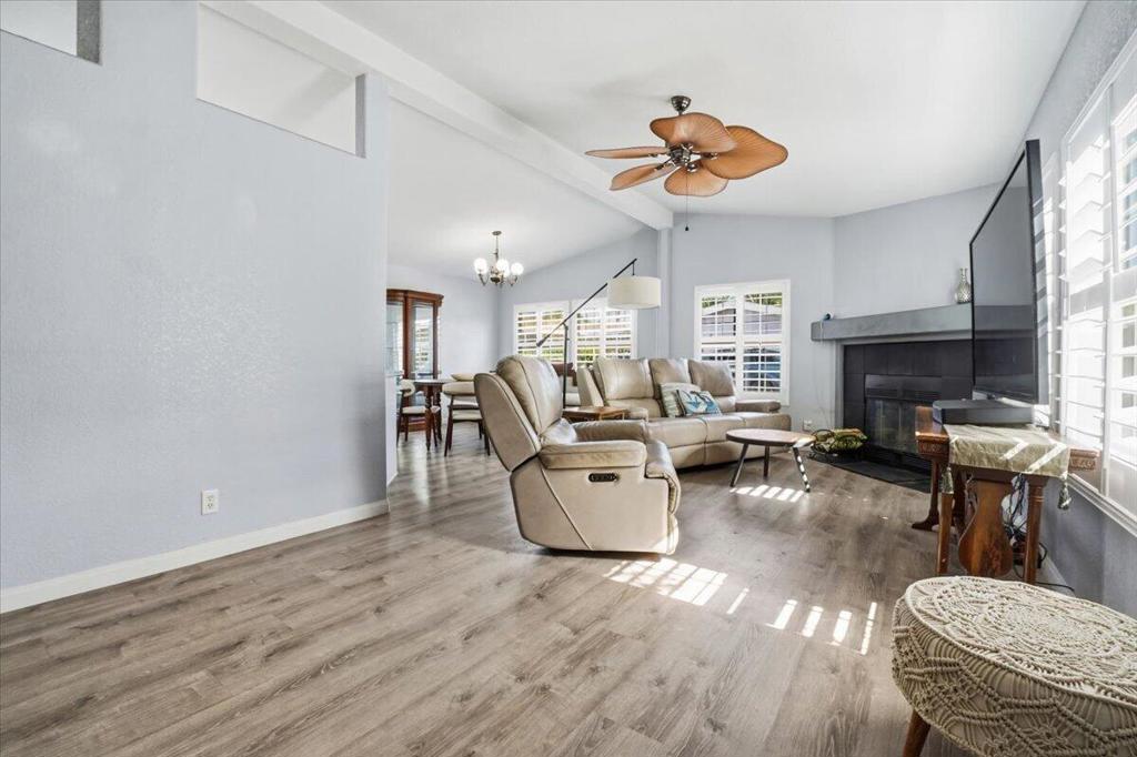 Suncrest Country Clb - Manufactured In Park