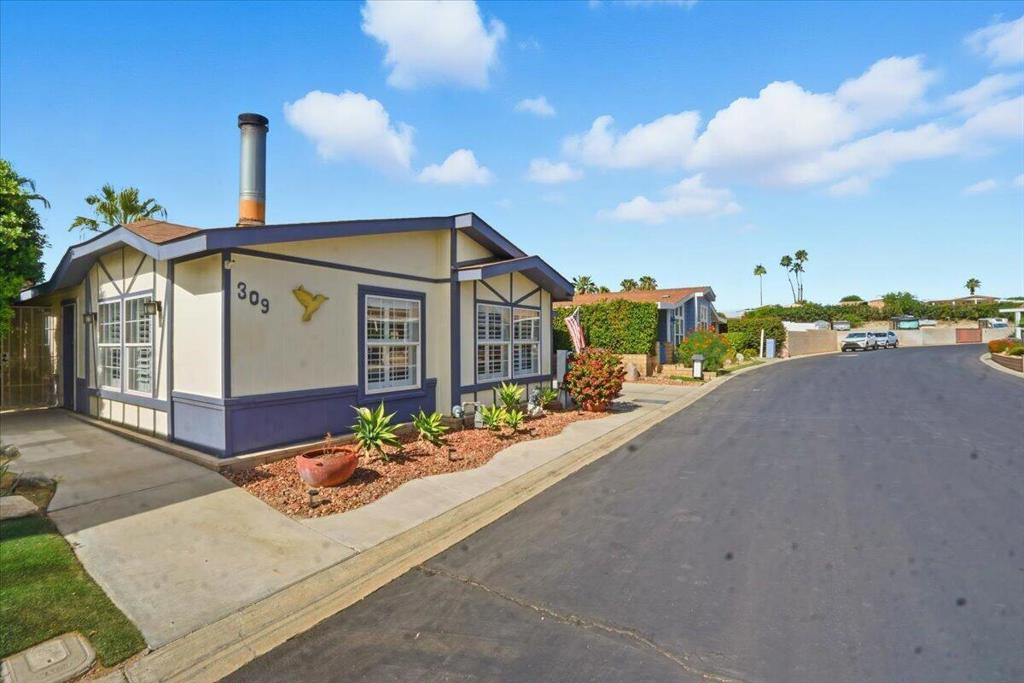 Suncrest Country Clb - Manufactured In Park