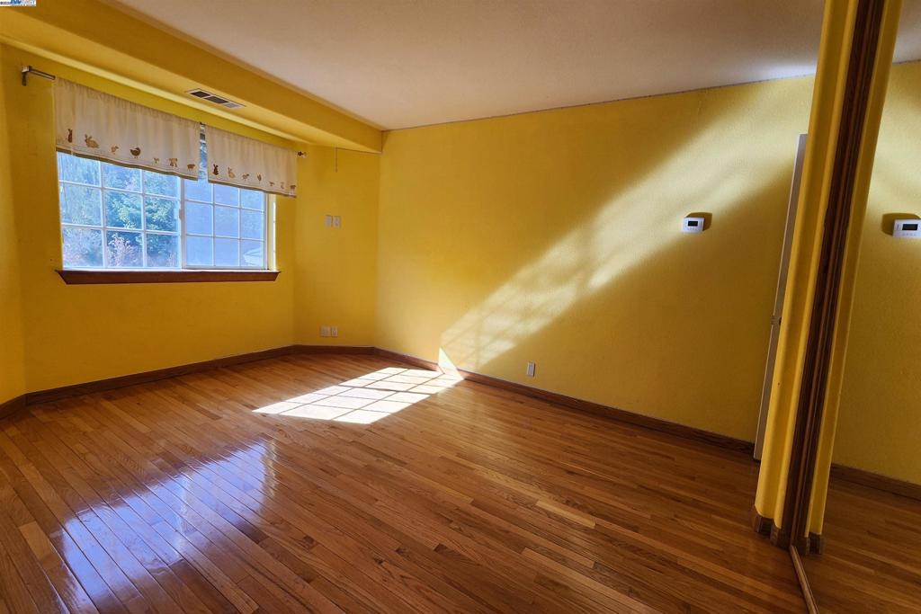 WOODSIDE HILLS - Residential