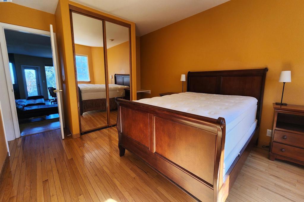 WOODSIDE HILLS - Residential