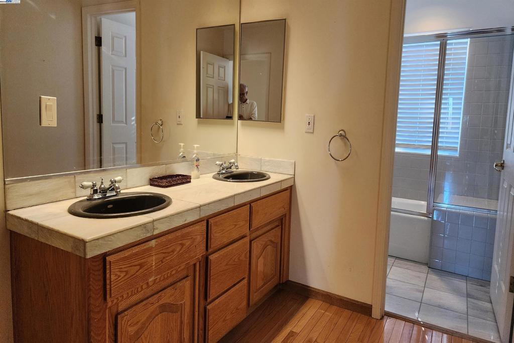 WOODSIDE HILLS - Residential