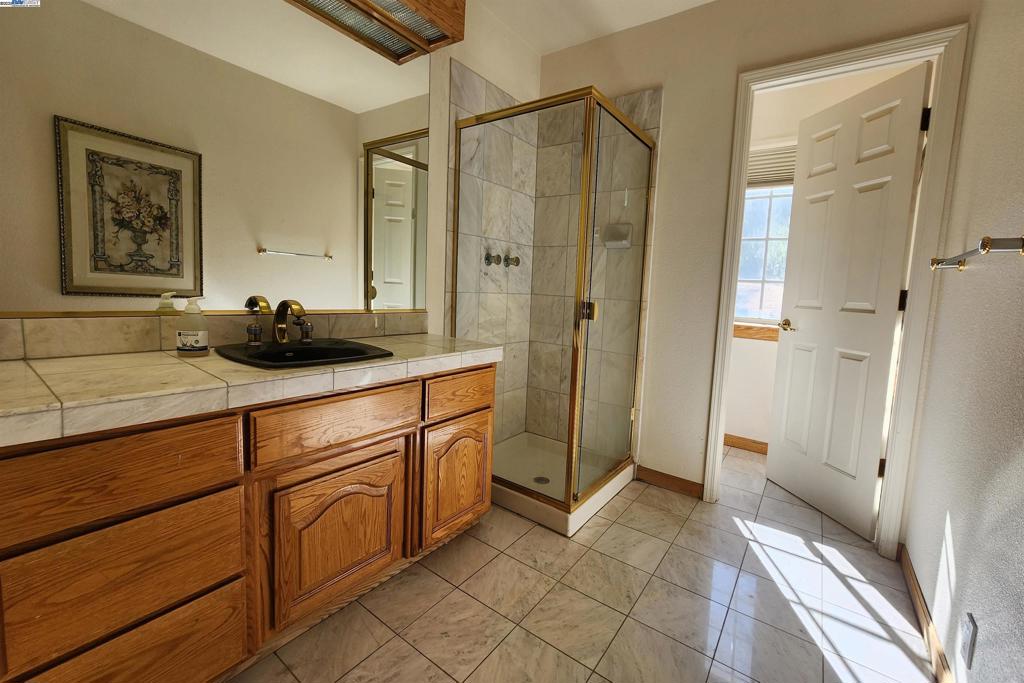 WOODSIDE HILLS - Residential