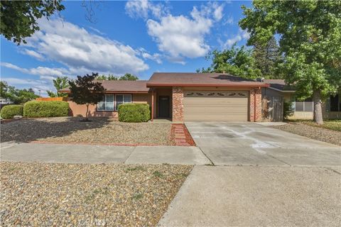 Photo of 3312 Cherokee Avenue, Merced, CA 95340 (MLS # MC26095332)