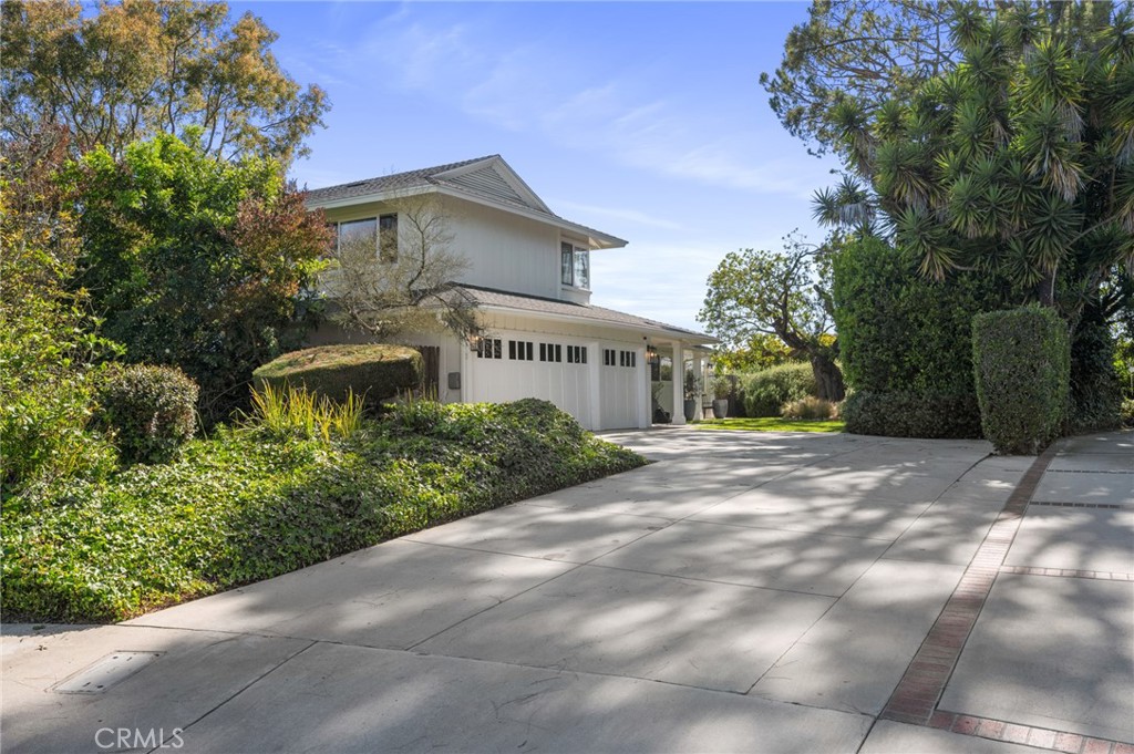 6128 Queenridge