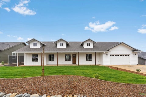 Photo of 722 Madrone Way, Paradise, CA 95969 (MLS # SN26225216)