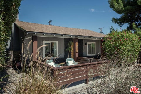 Photo of 1836 Vassar Street, Glendale, CA 91204 (MLS # 26988325)