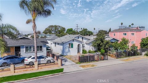 Photo of 421 E 65th St, Los Angeles, CA 90003 (MLS # OC25218817)